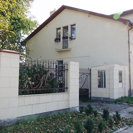 Hotel Mp Lviv Bagian luar foto